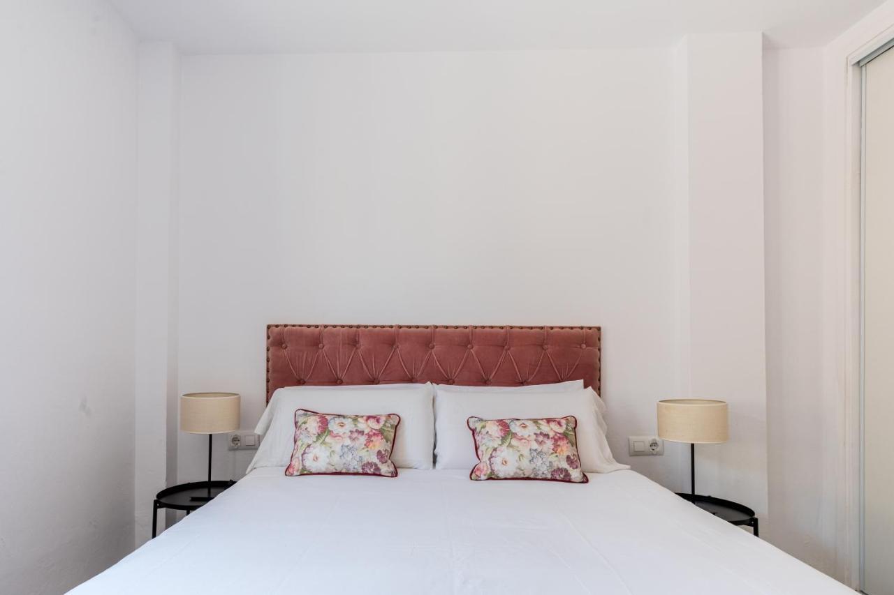 Olehousing - Cathedral Terrace Apartments Seville Exterior photo